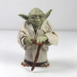 FIGURINE STAR WARS MAÎTRE YODA