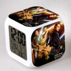 RÉVEIL STAR WARSLUKE ET VADOR